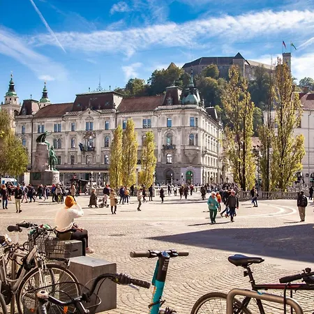 Apartment Presernova With Private Parking Ljubljana